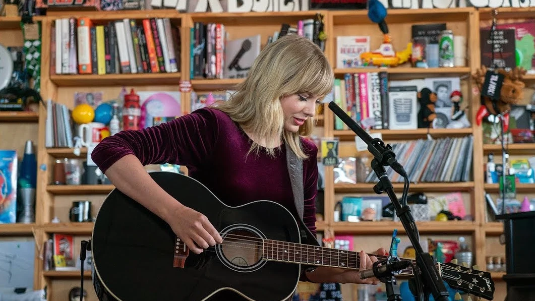 Taylor Swift: NPR Music Tiny Desk Concert